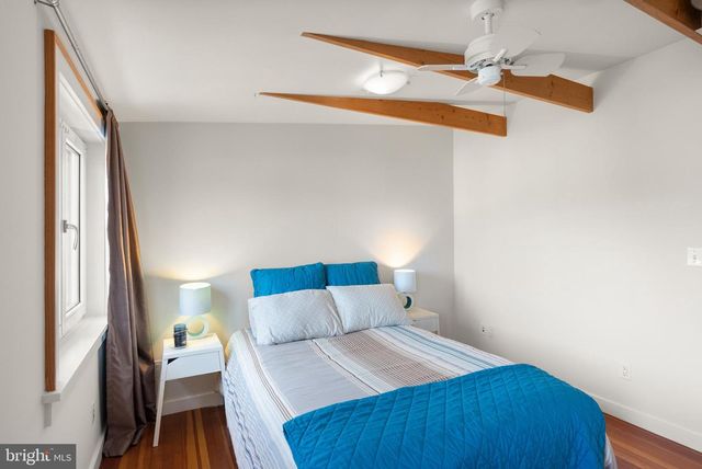 1804 S OAKLAND ST, Arlington, VA 22204