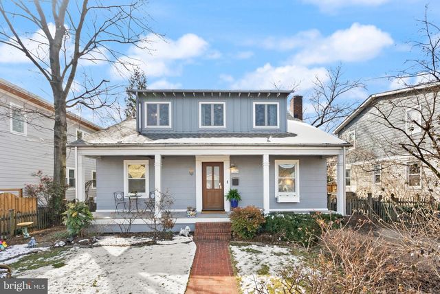 1804 S OAKLAND ST, Arlington, VA 22204