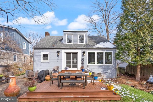 1804 S OAKLAND ST, Arlington, VA 22204