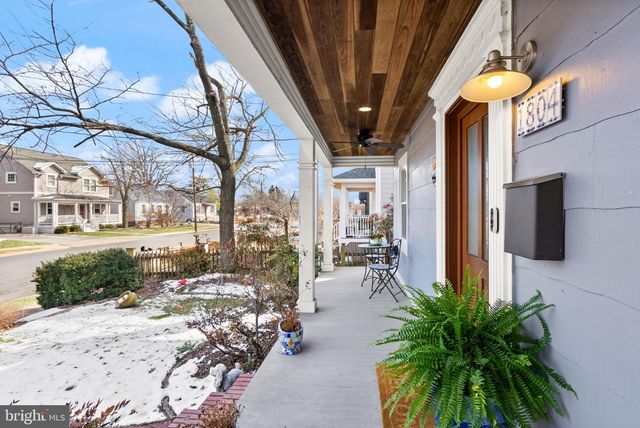 1804 S OAKLAND ST, Arlington, VA 22204