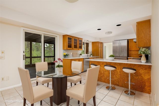 3949 Waldenwood Drive, Ann Arbor, MI 48105