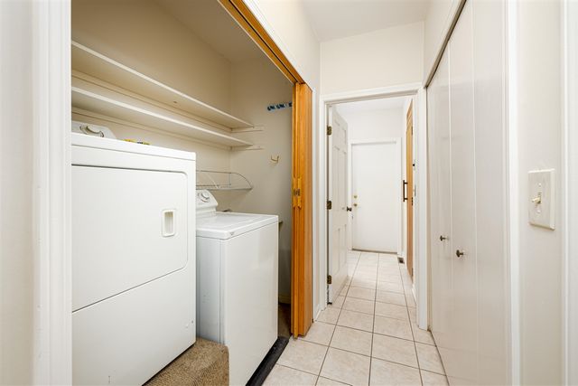 3949 Waldenwood Drive, Ann Arbor, MI 48105
