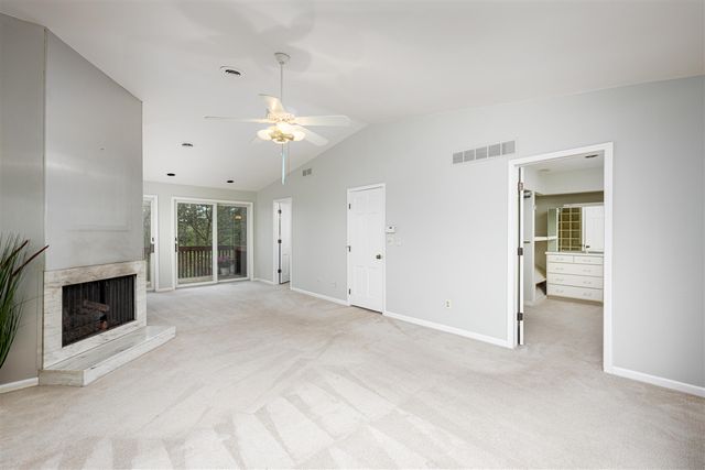 3949 Waldenwood Drive, Ann Arbor, MI 48105