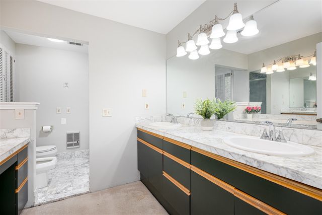 3949 Waldenwood Drive, Ann Arbor, MI 48105