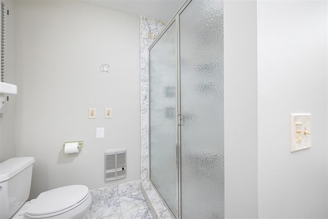 3949 Waldenwood Drive, Ann Arbor, MI 48105
