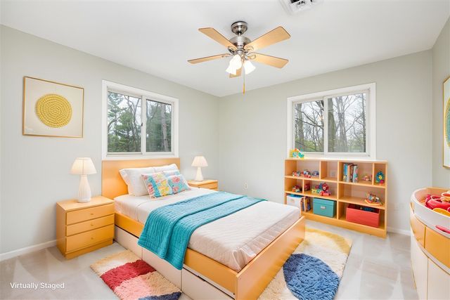 3949 Waldenwood Drive, Ann Arbor, MI 48105