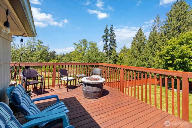 1921 Mt Brynion Road, Kelso, WA 98626