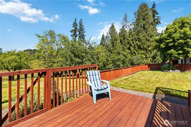 1921 Mt Brynion Road, Kelso, WA 98626