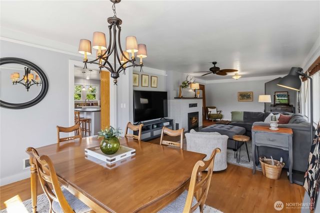 1921 Mt Brynion Road, Kelso, WA 98626