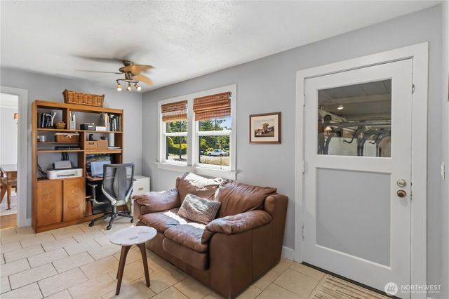 1921 Mt Brynion Road, Kelso, WA 98626