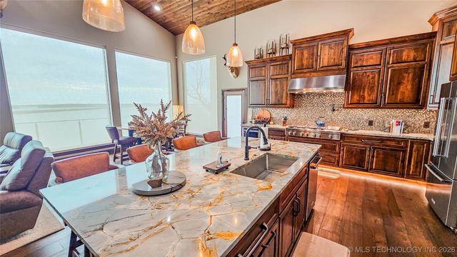 417188 Mockingbird Lane, Eufaula, OK 74432