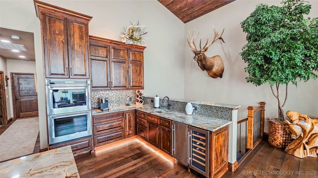 417188 Mockingbird Lane, Eufaula, OK 74432