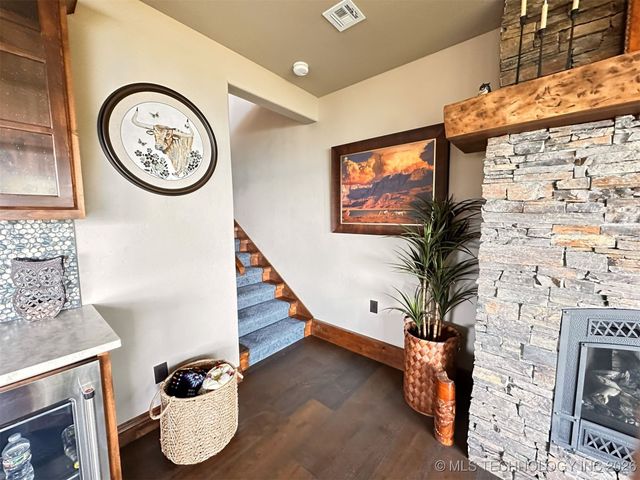 417188 Mockingbird Lane, Eufaula, OK 74432