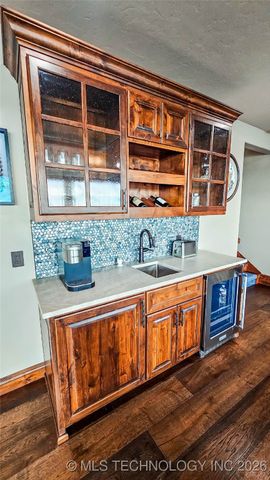 417188 Mockingbird Lane, Eufaula, OK 74432