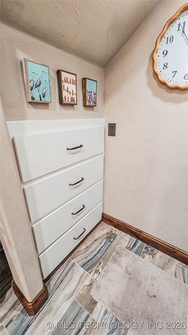 417188 Mockingbird Lane, Eufaula, OK 74432