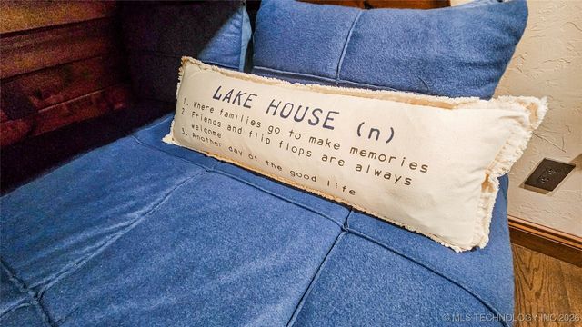 417188 Mockingbird Lane, Eufaula, OK 74432