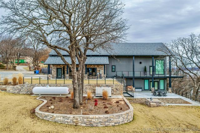 417188 Mockingbird Lane, Eufaula, OK 74432