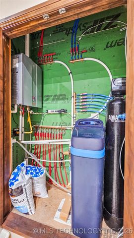 417188 Mockingbird Lane, Eufaula, OK 74432