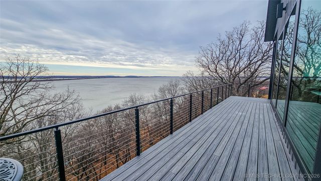 417188 Mockingbird Lane, Eufaula, OK 74432