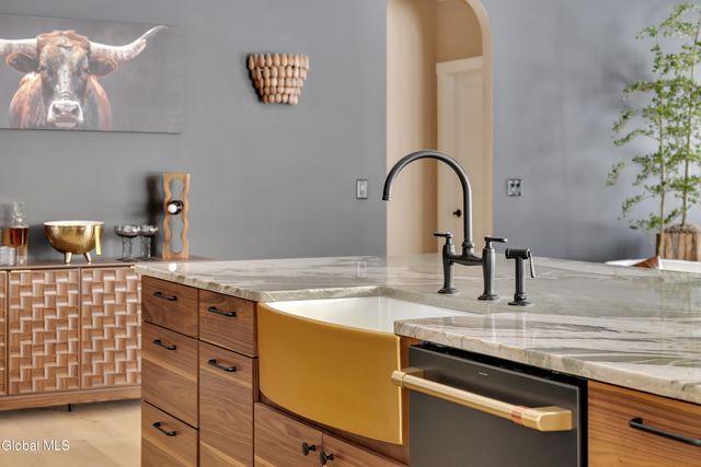 116 Schuurman Road, Schodack, NY 12033