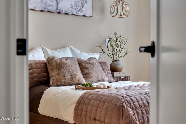 116 Schuurman Road, Schodack, NY 12033