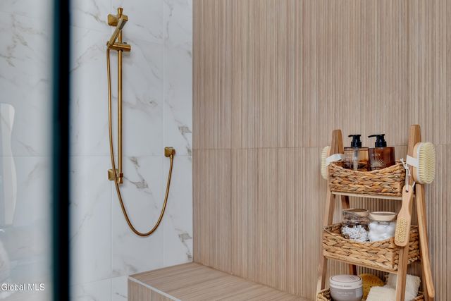 116 Schuurman Road, Schodack, NY 12033