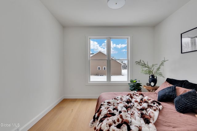 116 Schuurman Road, Schodack, NY 12033