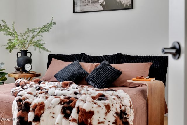 116 Schuurman Road, Schodack, NY 12033