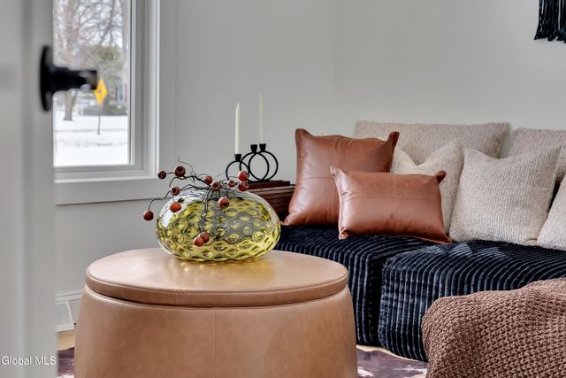 116 Schuurman Road, Schodack, NY 12033