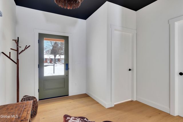 116 Schuurman Road, Schodack, NY 12033