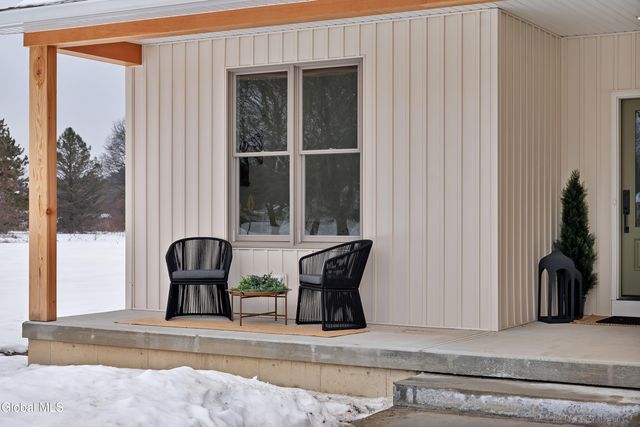 116 Schuurman Road, Schodack, NY 12033