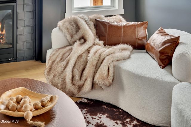 116 Schuurman Road, Schodack, NY 12033