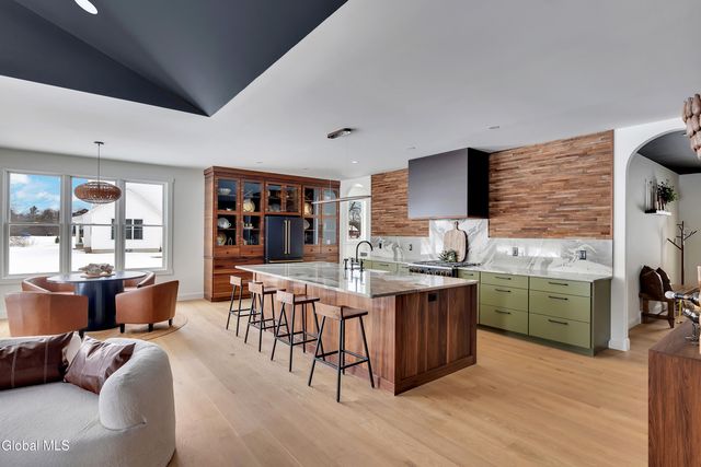 116 Schuurman Road, Schodack, NY 12033