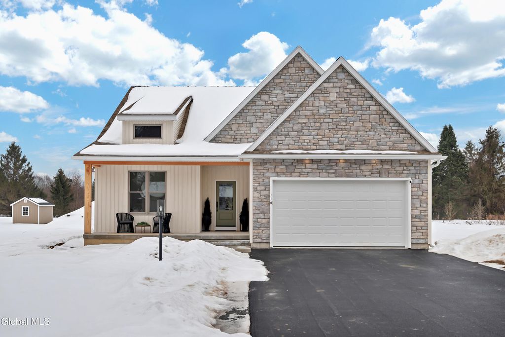 116 Schuurman Road, Schodack, NY 12033