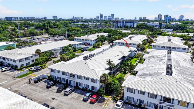 2220 NE 68th St 1012, Fort Lauderdale, FL 33308
