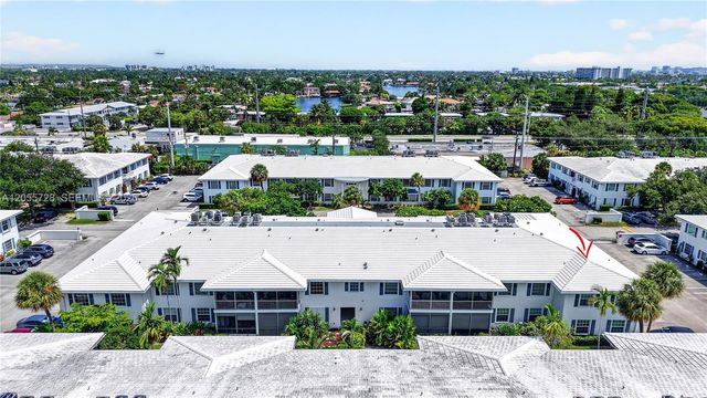 2220 NE 68th St 1012, Fort Lauderdale, FL 33308