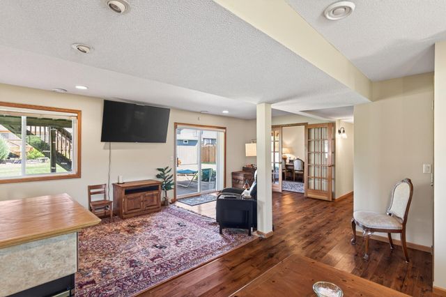 1831 73rd Street, Hugo, MN 55038