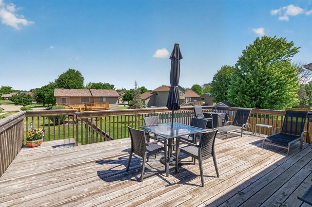 1831 73rd Street, Hugo, MN 55038