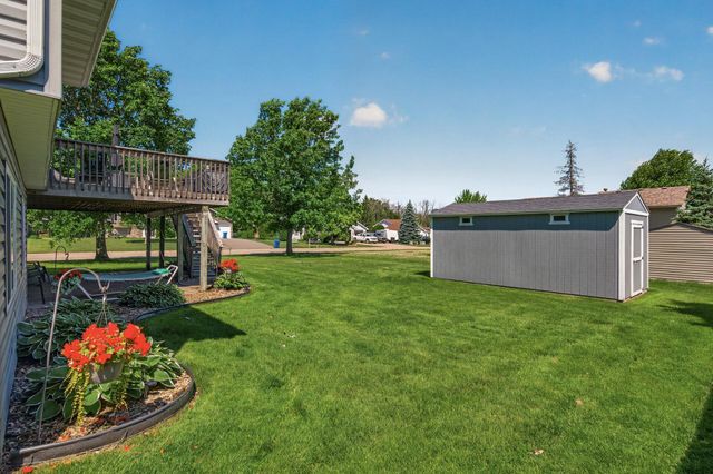 1831 73rd Street, Hugo, MN 55038