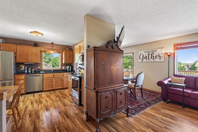 1831 73rd Street, Hugo, MN 55038