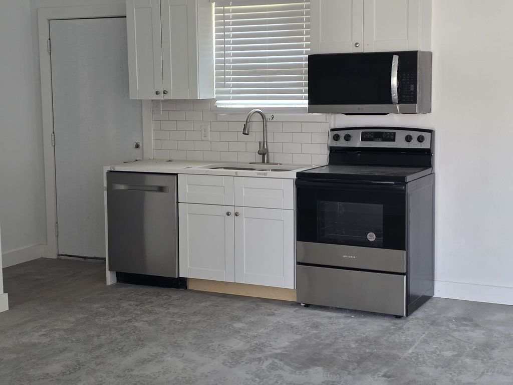 1424 Bessie Street, Fort Worth, TX 76104 — photo 5