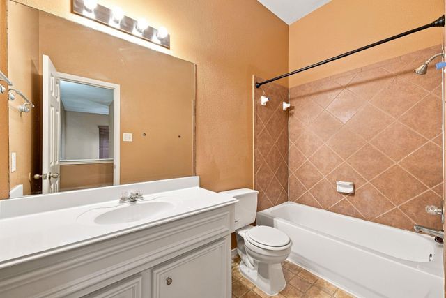 16551 Pentonshire Lane, Houston, TX 77090