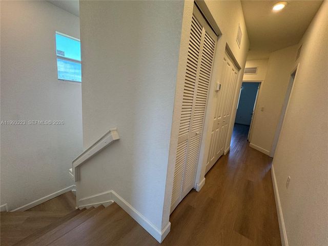 1110 SE 27th Ter 1110, Homestead, FL 33035