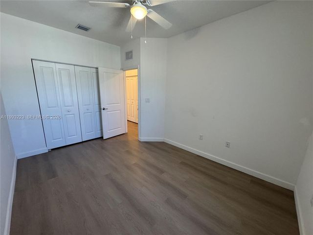 1110 SE 27th Ter 1110, Homestead, FL 33035