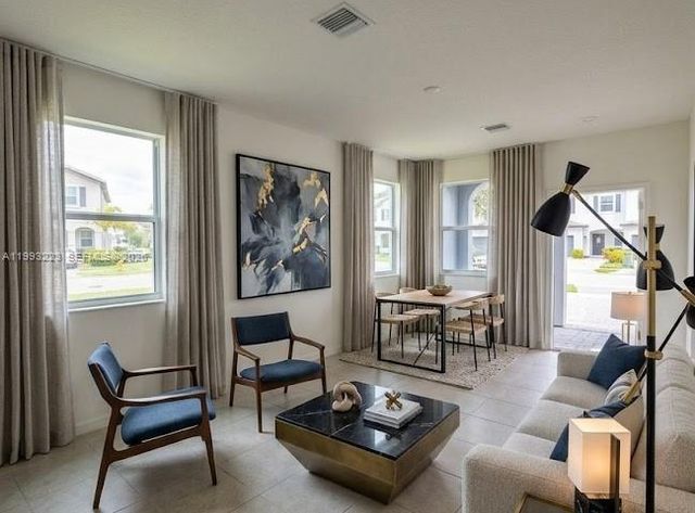 1110 SE 27th Ter 1110, Homestead, FL 33035