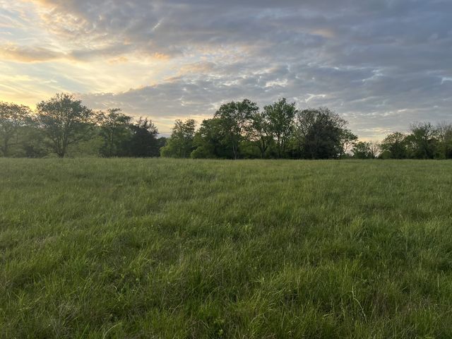 2315 Holloway Rd, Lebanon, TN 37090