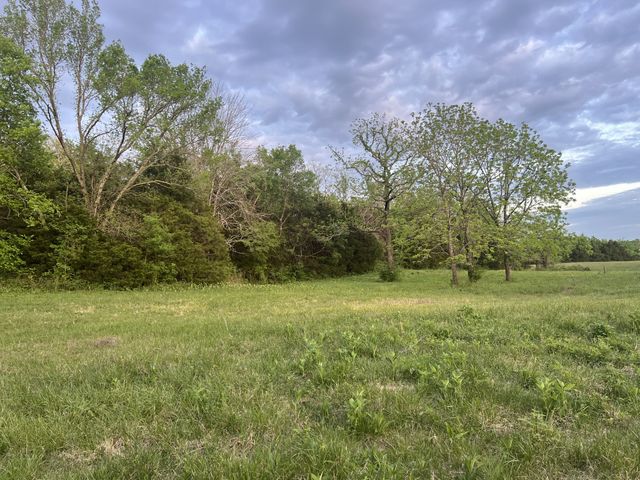 2315 Holloway Rd, Lebanon, TN 37090