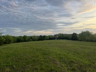 2315 Holloway Rd, Lebanon, TN 37090