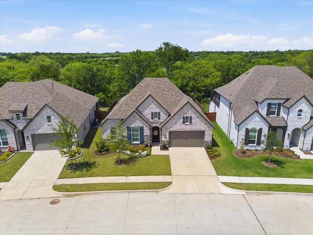 518 Hidden Creek Parkway, Van Alstyne, TX 75495