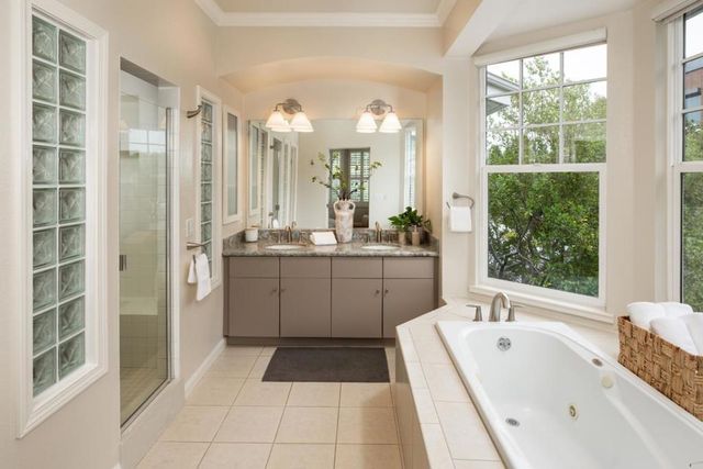 903 W Dana Street, Mountain View, CA 94041